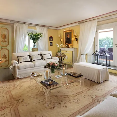 San Donato In Collina Sleeps 7 Pool Air Con *