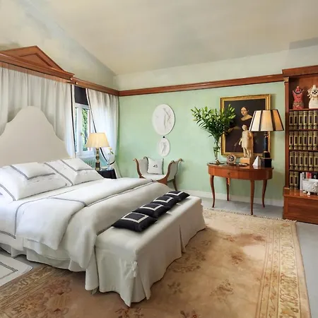Villa San Donato In Collina Sleeps 7 Pool Air Con